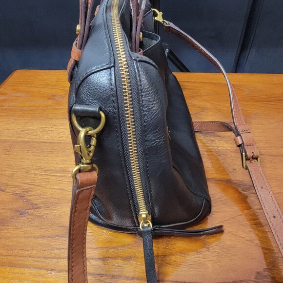 Fossil Black Leather Satchel Crossbody – Classic Style, Good Condition - Picture 14 of 15